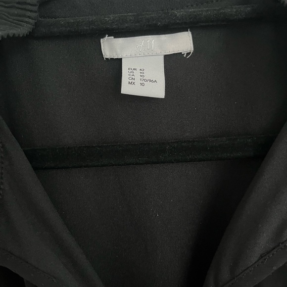 H&M Classic Black Dress - Picture 3 of 4